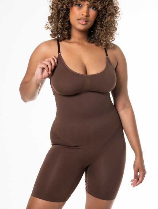 Nahtloser Body Shaper für Selbstbewusste Kurven